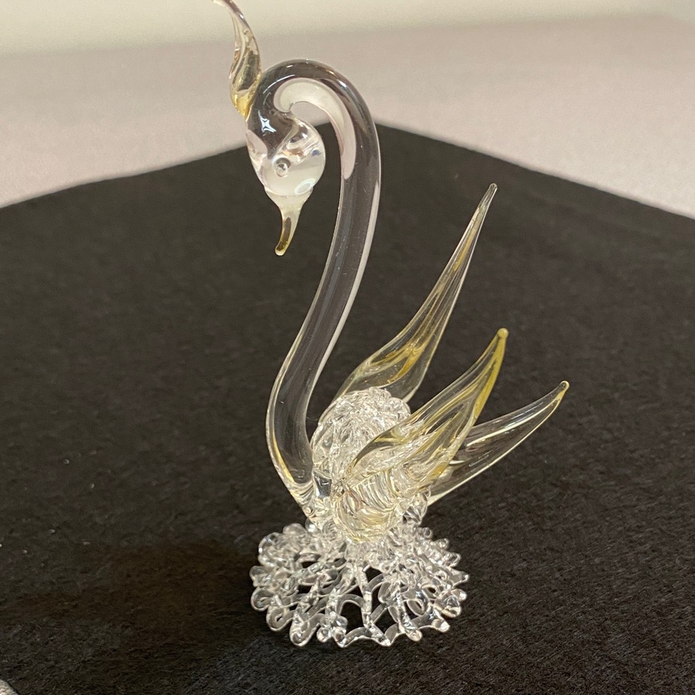 Art Glass Swan Figurine - Clear and Gold